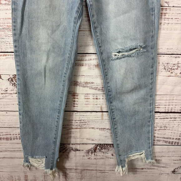 Insane Gene high waisted light wash raw hem ripped size 1 baggy‎ jeans - Picture 5 of 7